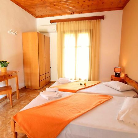 Romeo & Juliet Lejlighedshotel Perivólion Eksteriør billede